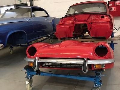 Vermelho Usado 1980 Triumph GT6 | € 19.500