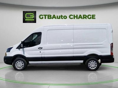 Branco Usado 2022 Ford Transit Trend | € 44.999