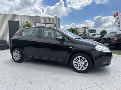 Preto Usado 2010 Fiat Punto Citadino | € 5.000