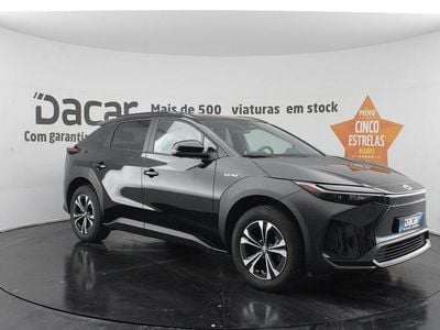 Preto Usado 2023 Toyota bZ4X SUV | € 31.499 (Preço justo)