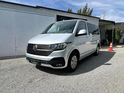Cinza Usado 2021 VW Caravelle Comfortline Monovolume | € 38.900