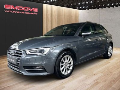 usado Audi A3 1.6 TDi Attraction Ultra