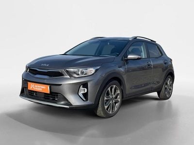 Usado Kia Stonic 100 HP (73 kW) 2025 Cinza SUV