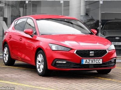 Usado Seat Leon Style 110 HP (80 kW) 2021 Vermelho Citadino