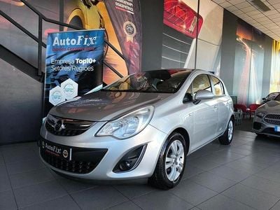 Cinza Usado 2011 Opel Corsa Enjoy | € 7.800 (Preço elevado)