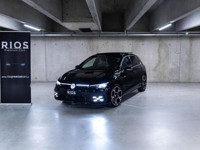 Preto Usado 2025 VW Golf VIII GTE | € 45.500