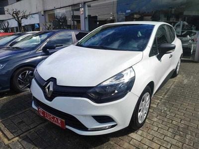 Branco Usado 2018 Renault Clio IV Zen | € 8.790 (Bom preço)