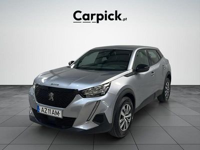 Usado Peugeot 2008 Active 102 HP (75 kW) 2023 Cinzento SUV