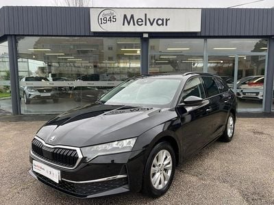 Usado Skoda Octavia 116 HP (85 kW) 2024 Preto Carrinha