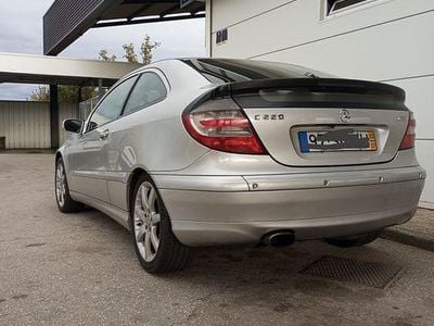 Usado 2003 Mercedes C220 Coupé | € 6.750