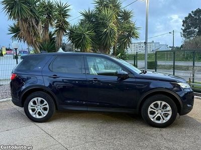 Usado Land Rover Discovery Sport R-Dynamic 204 HP (150 kW) 2021 Azul SUV