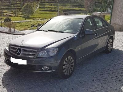 Usado 2009 Mercedes C220 Sedan | € 13.500 (Preço elevado)