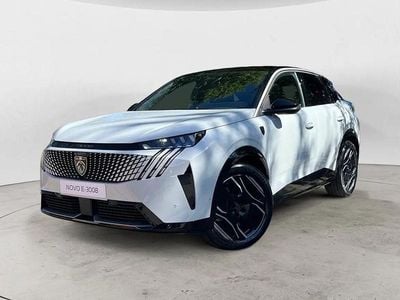 Peugeot e-3008