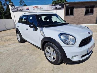 Usado Mini Countryman 90 HP (66 kW) 2015 Branco SUV