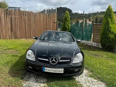 Usado Mercedes SLK200 163 HP (119 kW) 2005 Preto Cabrios
