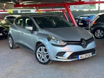 Cinza Usado 2017 Renault Clio IV Intens | € 13.950 (Preço justo)
