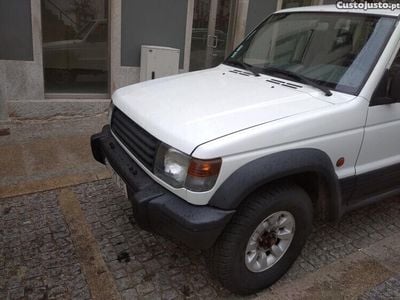 Branco Usado 1993 Mitsubishi Pajero SUV | € 7.000