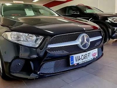 Usado Mercedes A180 Style 116 HP (85 kW) 2020 Preto Citadino