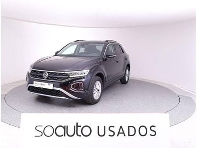Usado VW T-Roc Life 110 HP (80 kW) 2024 Preto SUV