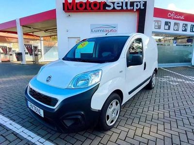 Branco Usado 2020 Fiat Fiorino Monovolume | € 10.600 (Preço elevado)