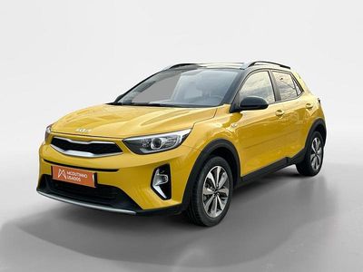 Amarelo Usado 2023 Kia Stonic SUV | € 17.288 (Preço justo)