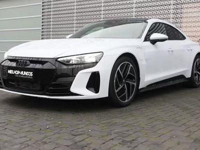 Usado Audi e-tron GT quattro 350 kW (476 HP) 2021 Branco Sedan