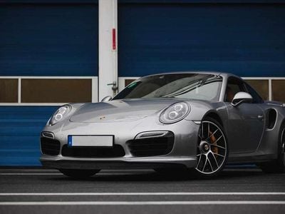 Usado Porsche 911 Turbo S 560 HP (411 kW) 2013 Cinzento Coupé