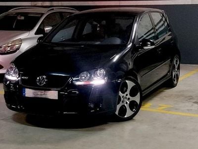 VW Golf V