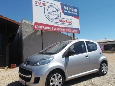 usado Peugeot 107 1.0i Urban