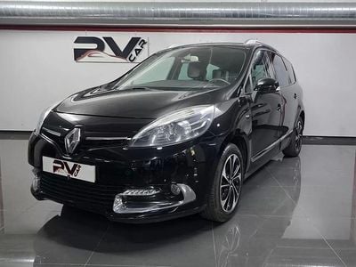 Preto Usado 2015 Renault Scénic III Bose Edition Monovolume | € 12.990 (Preço justo)