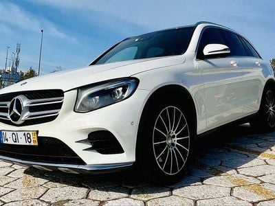 Usado 2015 Mercedes GLC250 AMG Sedan | € 28.250 (Preço justo)