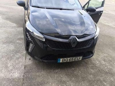 Preto Usado 2025 Renault Clio V | € 15.000