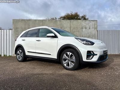 Branco Usado 2019 Kia e-Niro SUV | € 19.490 (Preço elevado)