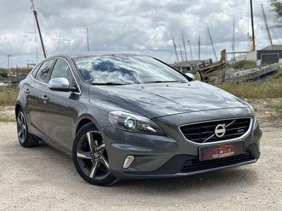 usado Volvo V40 1.6 D2 ‘ R-Design ‘ Full Extras