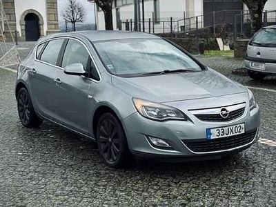 Usado Opel Astra Enjoy 95 HP (69 kW) 2010 Cinza Citadino