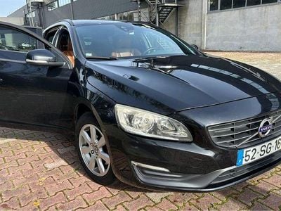 Usado 2013 Volvo V60 Carrinha | € 7.250 (Preço justo)