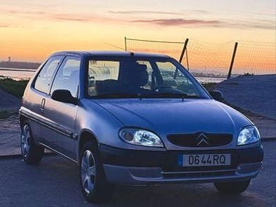Usado Citroën Saxo 60 HP (44 kW) 2001 Citadino