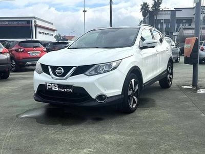 Branco Usado 2015 Nissan Qashqai SUV | € 15.990 (Preço justo)
