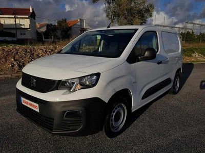 Branco Usado 2020 Peugeot Partner Monovolume | € 11.450 (Bom preço)