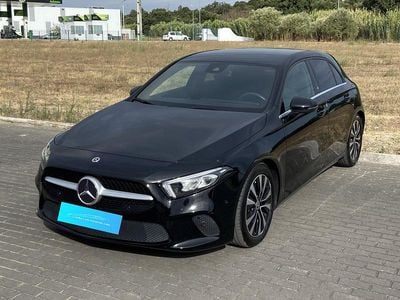 Usado Mercedes A180 Style 116 HP (85 kW) 2023 Preto Sedan