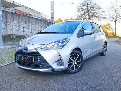 usado Toyota Yaris Hybrid 