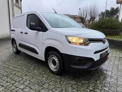 Usado Toyota Proace City City 102 HP (75 kW) 2022 Branco Monovolume