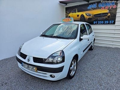 Renault Clio II