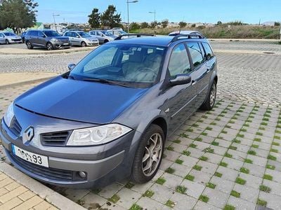 Usado 2007 Renault Mégane II Sedan | € 3.000