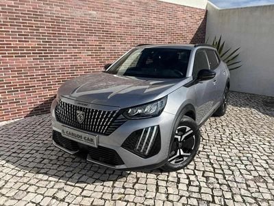 Cinzento Usado 2024 Peugeot 2008 SUV | € 24.490 (Preço justo)