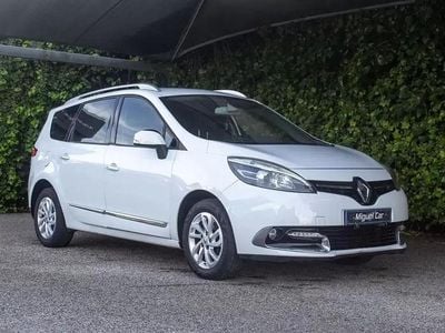Usado Renault Grand Scénic III Dynamique 110 HP (80 kW) 2015 Branco Monovolume