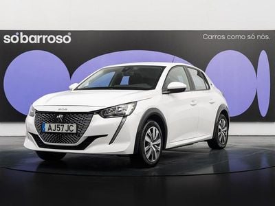 Branco Usado 2021 Peugeot e-208 Active Citadino | € 15.990 (Preço justo)