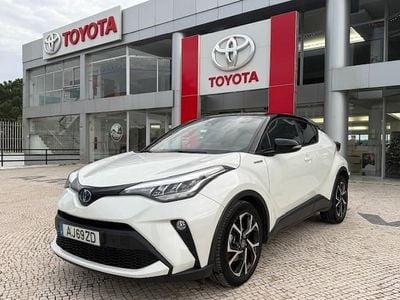 Usado Toyota C-HR 152 HP (111 kW) 2021 Branco (pintura metalizada especial) SUV