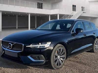 Preto Usado 2021 Volvo V60 Carrinha | € 28.750 (Bom preço)