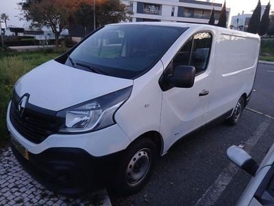 Usado Renault Trafic 125 HP (91 kW) 2018 Branco Monovolume
